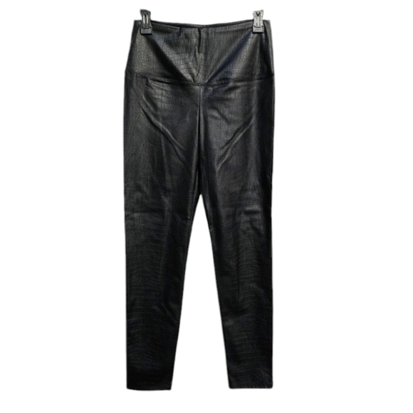 Nicole Miller Pants - Nicole Miller Faux Leather Snakeskin Black 100% Polyurethane Leggings Sz S